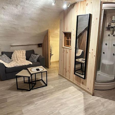 Nuit Romantique Avec Spa Privatif Meilhaud Luaran gambar